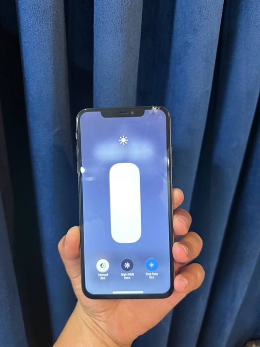 Iphone Xs Max 72%Yomkos 64Gb