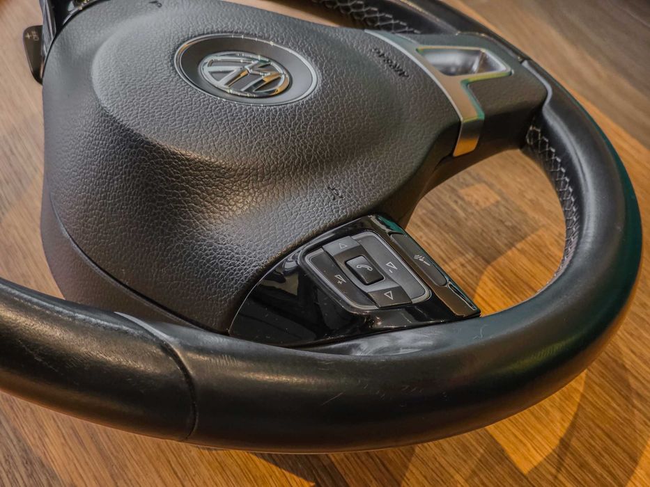 VW MFSW волан с пера