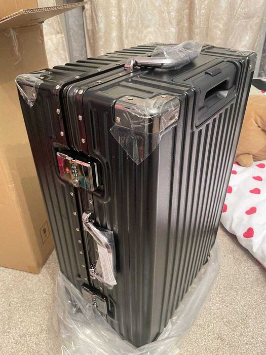 Чемодан Xiaomi большой