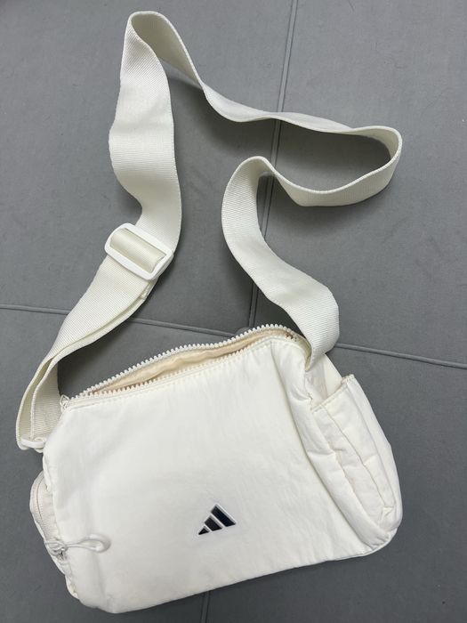 Новая Adidas crossbody