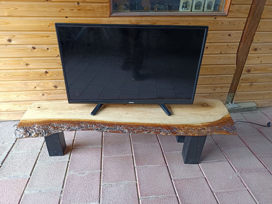 Comoda televizor