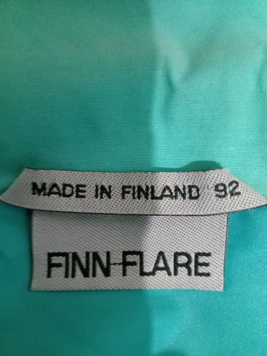 Продам женский плащ