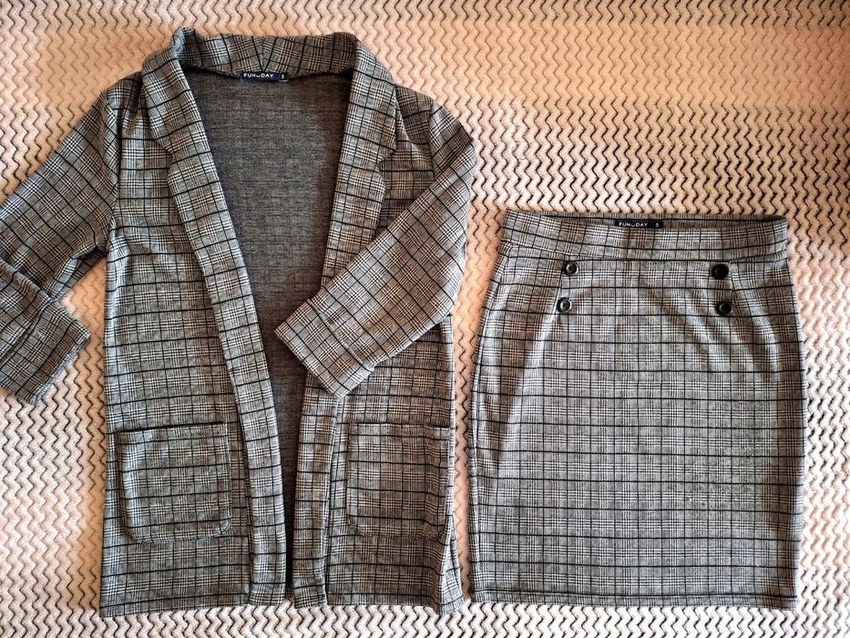 Продам костюм FUNDAY для подростка