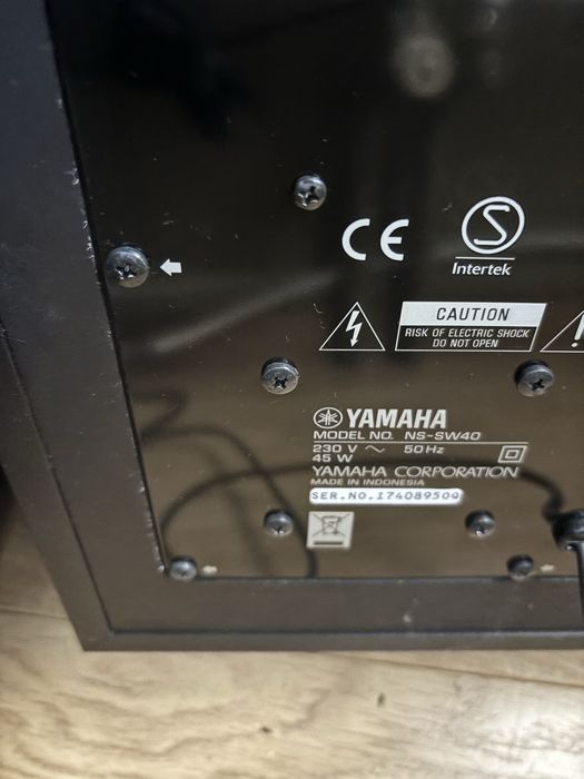 Receiver Pioneer si Home cinema Yamaha