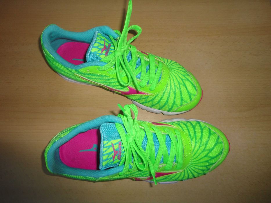 N39 Mizuno/дамски маратонки