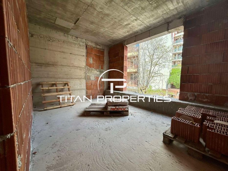 Продава се Тристаен апартамент в Пловдив, Южен - 128 кв.м за 727 €/кв.м - Снимка #5