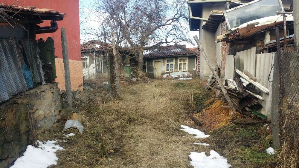 Продава се Къща в Свищов - 75 кв.м за 157 €/кв.м - Снимка #3