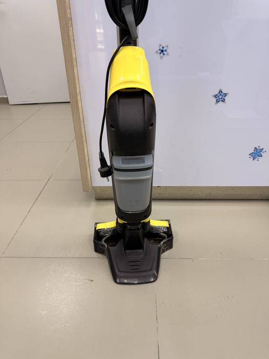 Моющий пылесос Karcher FC5 ТМ79