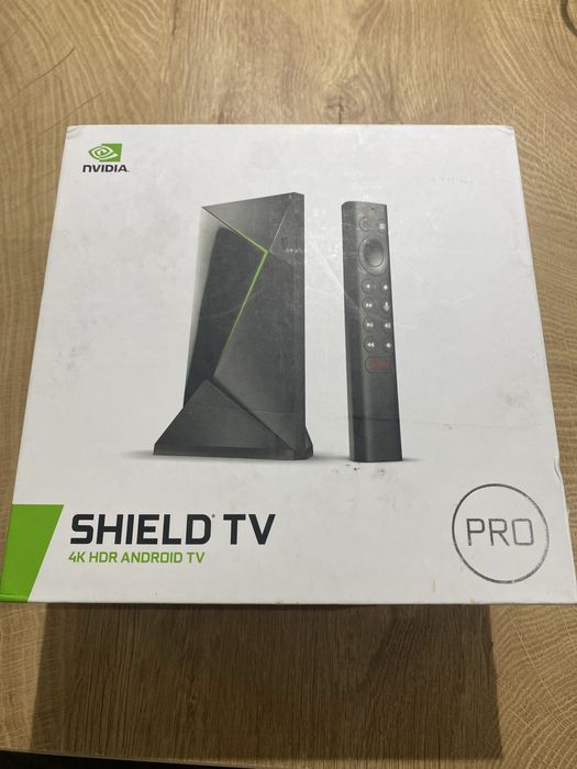 Nvidia Shield TV Pro 4K (2019) – Перфектен, с кутия и оригинално дистанционно