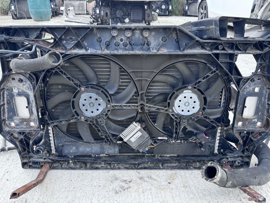 Trager calandru complet Audi A4 B8 8K0805594J 2.0d
