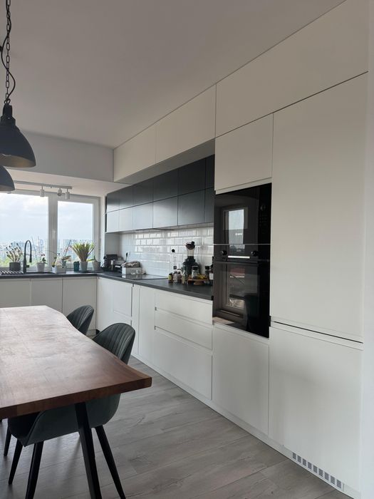 Proprietar | Apartament premium 4 camere | 115 mp utili | Terasă si Vedere spectaculoasă către Lacul Tei | 2 locuri de parcare + boxă in subsol