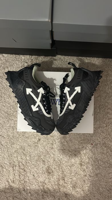 Off-white Odsy Black