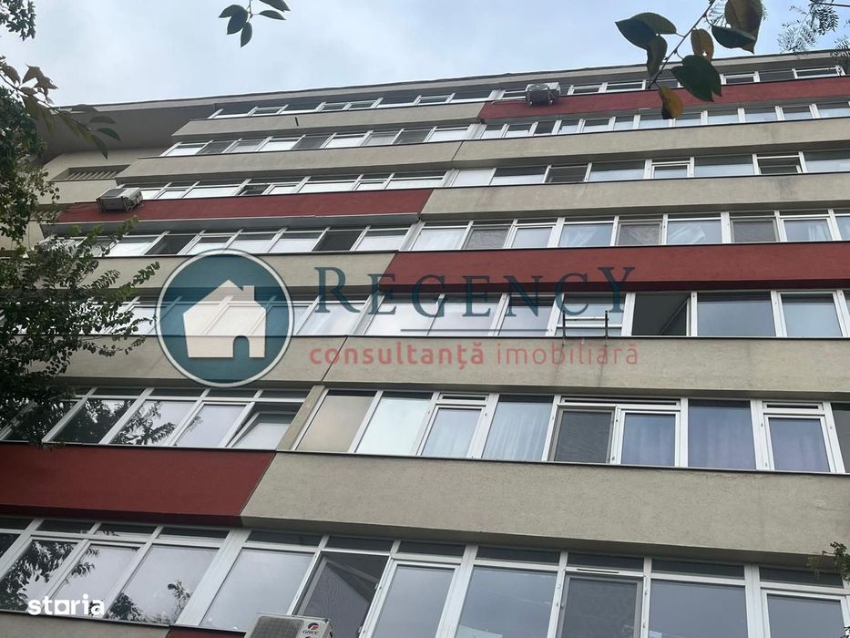 Vând apartament 2 camere, metrou Eroii Revolutiei - Piata Progresul
