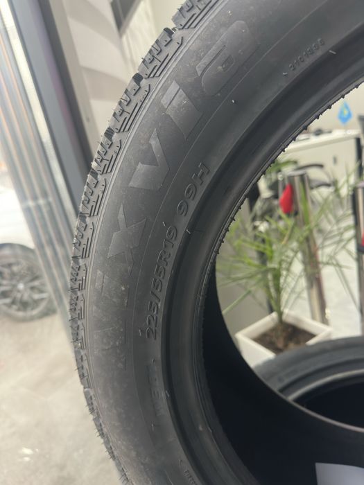 Шина 225/55 R19 срочно ниже рынка отдам