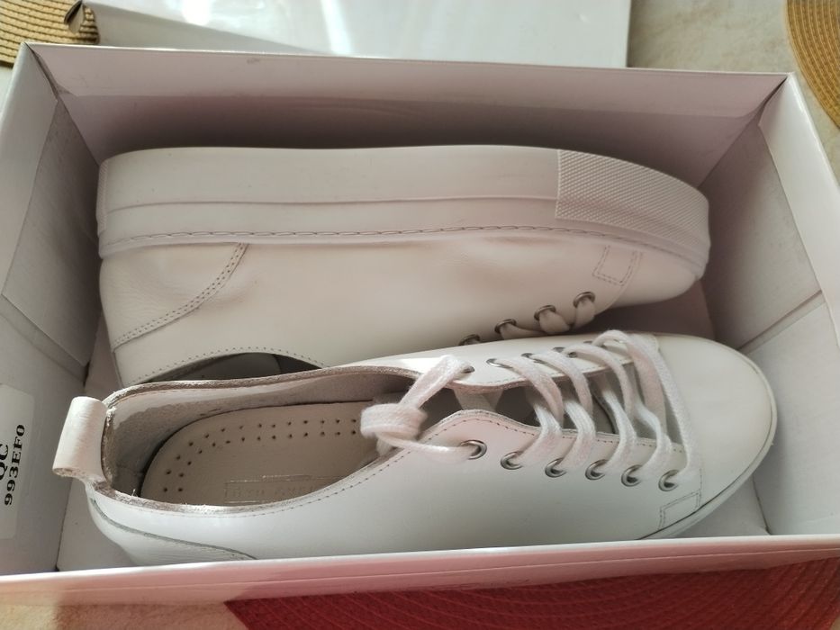 Adidasi/sneakers albi piele naturala 40