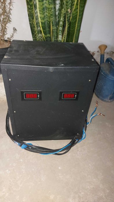 Продаётся стабилизатор напряжения 20Квт (Релейный)