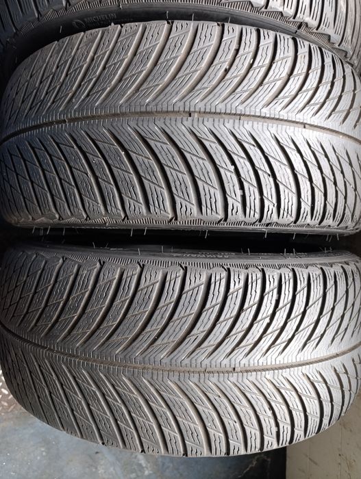 Anvelope de iarnă 225 40 18 Michelin dot 2024