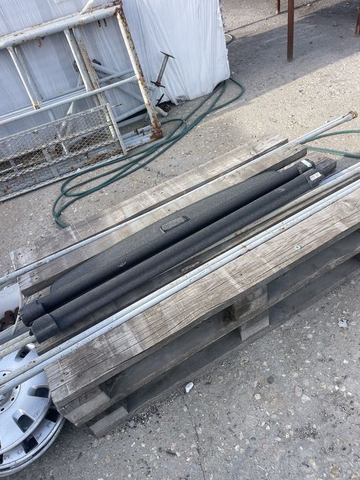 Щора багажник фолксваген голф 4 перфектна