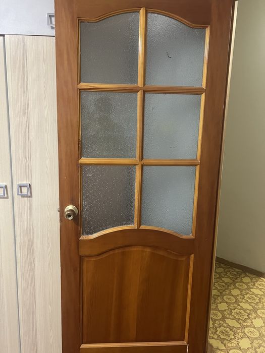 Продам межкомнатные двери