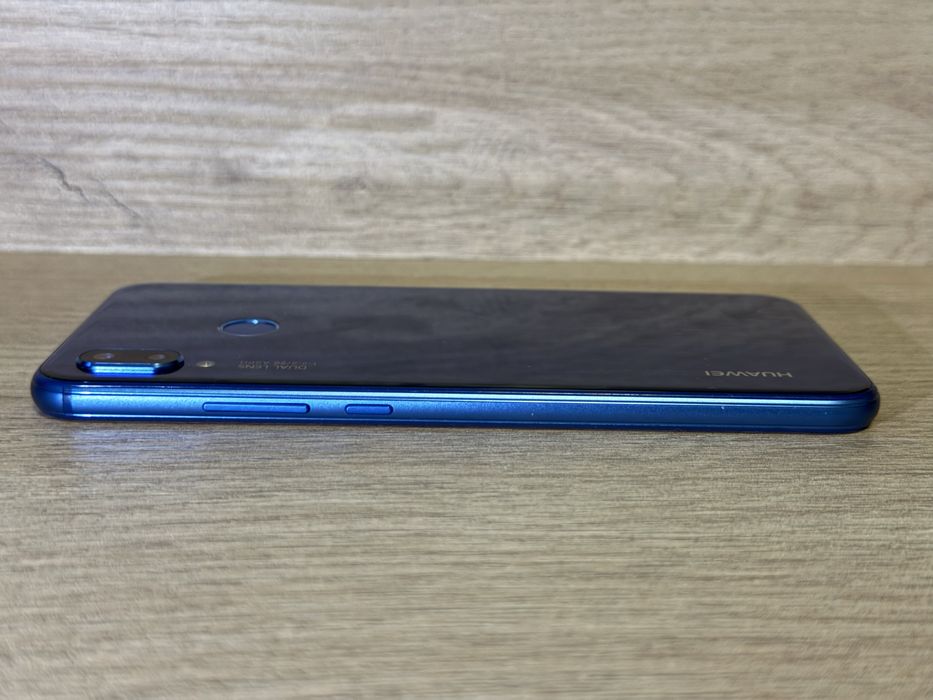 Huawei p20 lite (2019) в перфектно състояние!