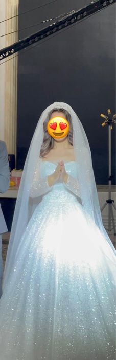 Свадебное платье в идеальном состоянии