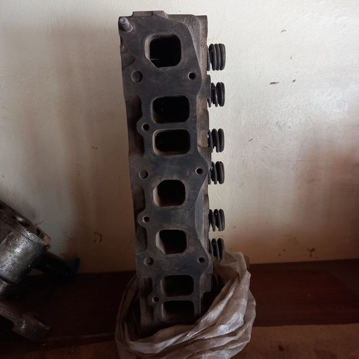 Продам головку на ТСМ Исудзи