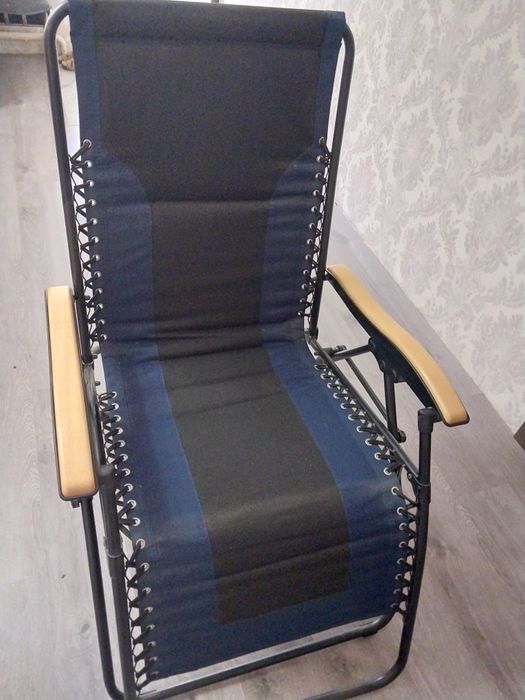 Кресло шезлонг новое