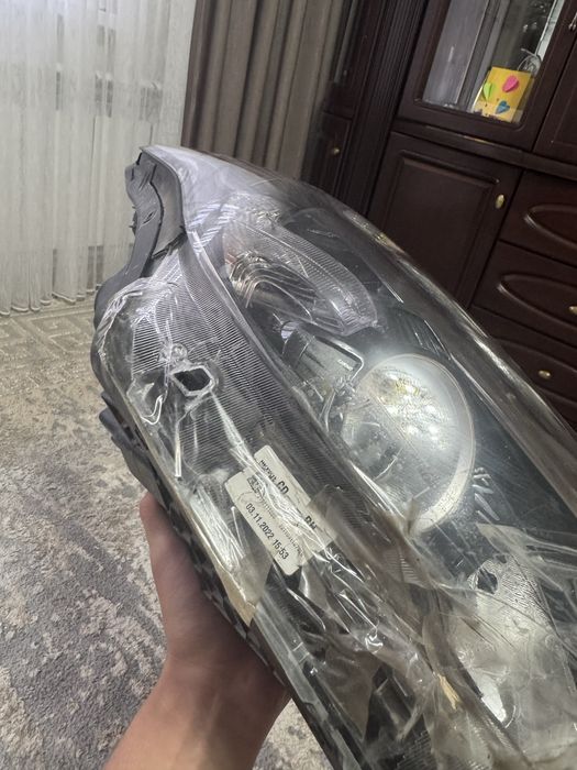 Передняя права фара kia ceed