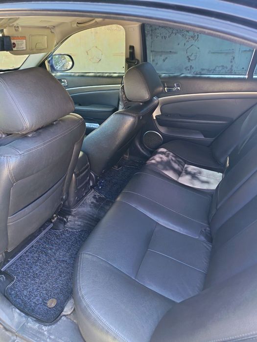 Epika rusimli aftomabil srochna sotiladi