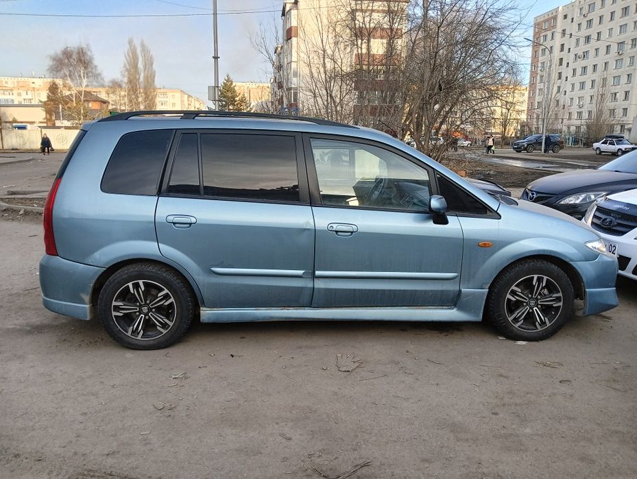 Продам Мазду Премаси