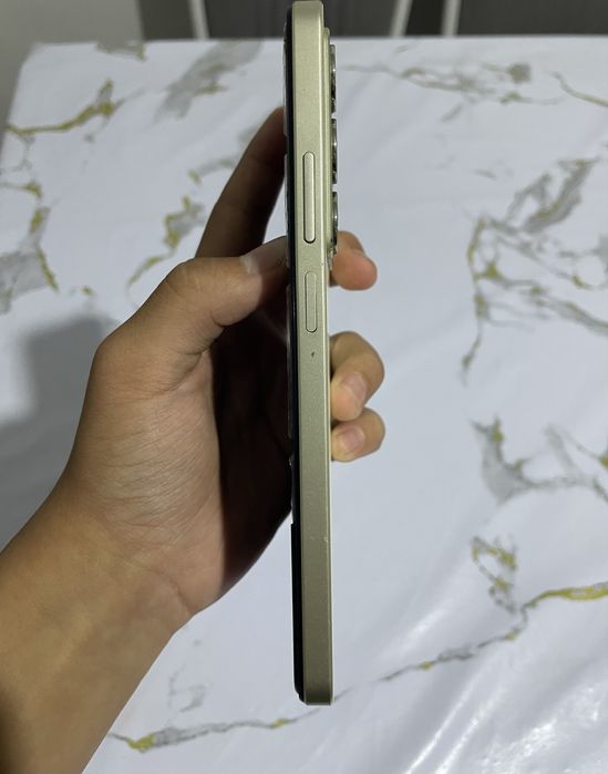 Realmi c75 в продаже