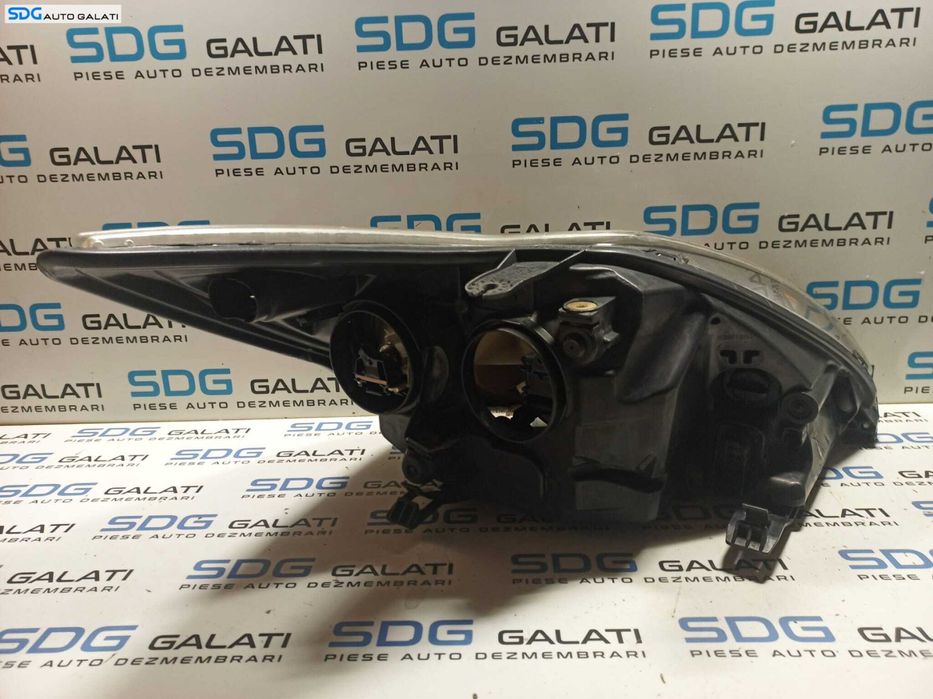 Far Stanga FARA Xenon Ford Focus 2 FL Facelift 2007 - 2011 Cod 8M51-13101-BC [L0925]