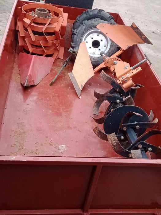 Motocultor Ruris 8,5 cai, la pachet