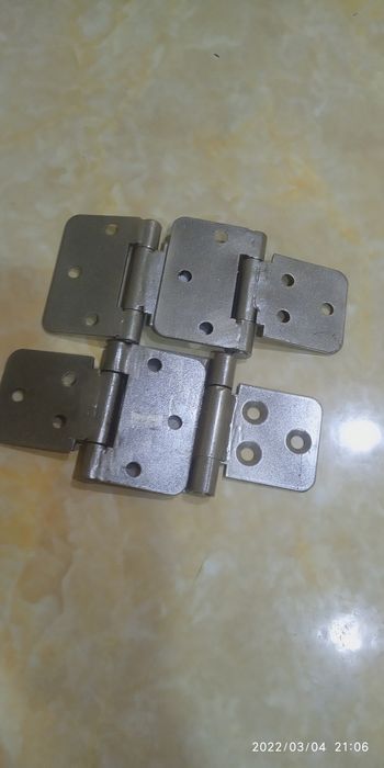 Срочно продаются железные Дверные Петли!