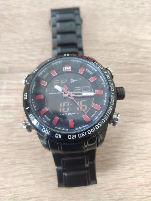 Мъжки часовник NAVIFORCE