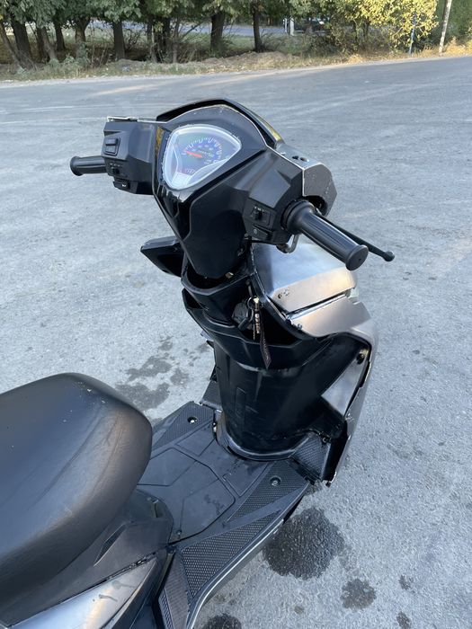 Продам Мопед М12