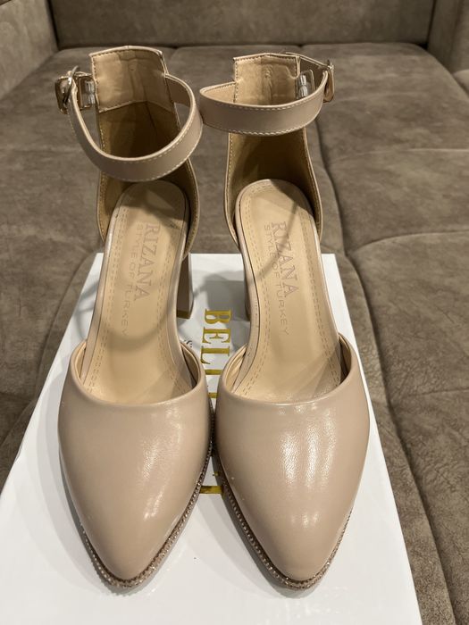 Отдам Туфли 38 размер