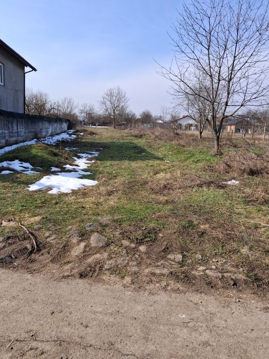 Teren intravilan 1600