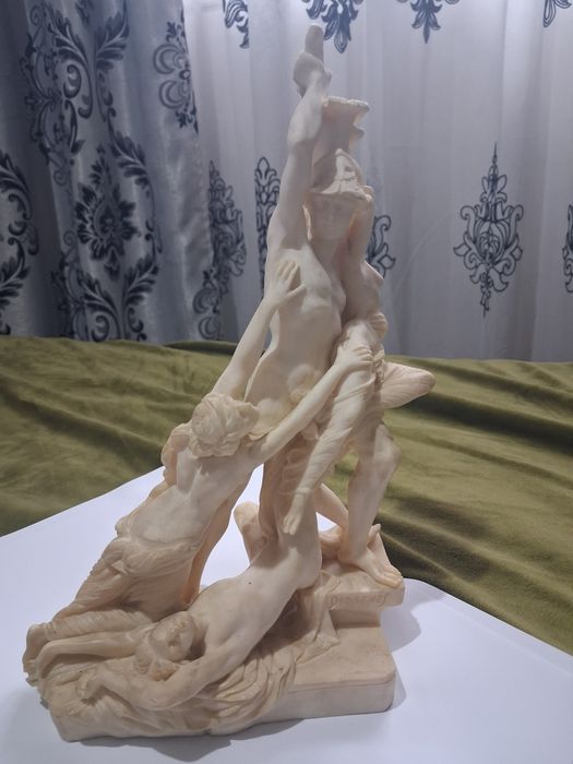 Vand statueta pt colectionari