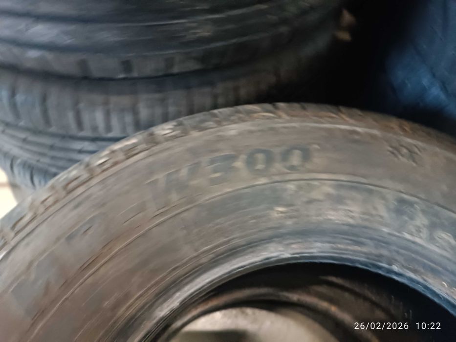 2бр. зимни гуми 225/70/15C Mirage