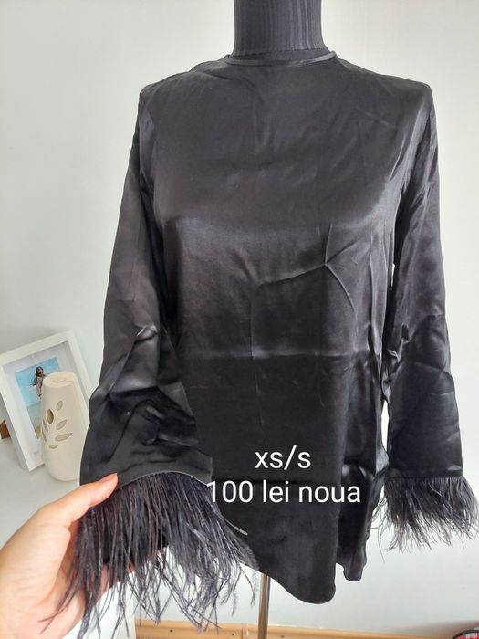 Bluza cu pene zara noua xs/s