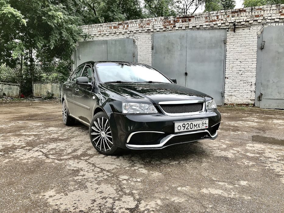 Lasetti AMG bamper old orqa