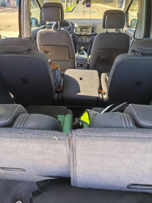 Seat Alhambra 7 locuri