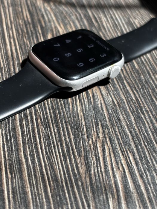 Apple Watch SE 2020 44mm