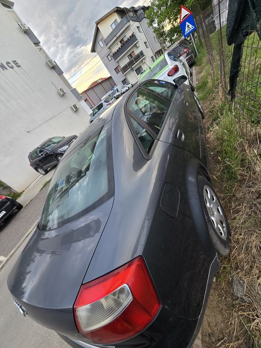 AUDI A4 2002 — imagine 4