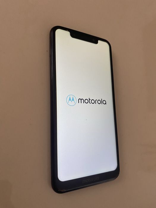 Telefon Motorola one  64