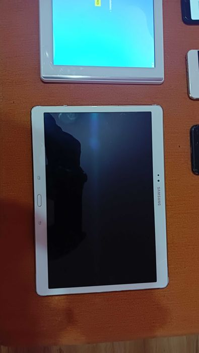 telefoane cu defect si tablete