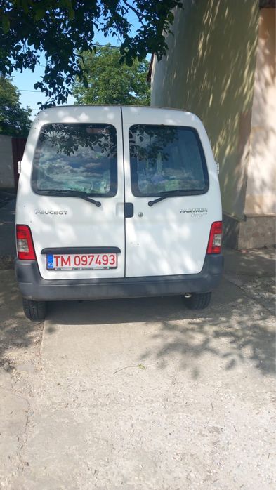 Peugeot partener