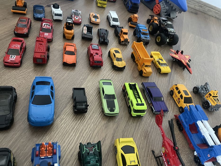 set masini baieti