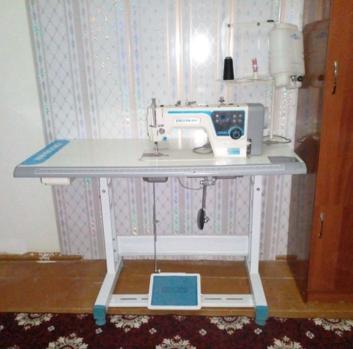 Dison tikuv mashinasi